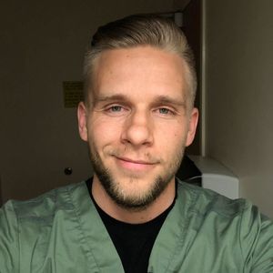 Meet your Posher, Christopher